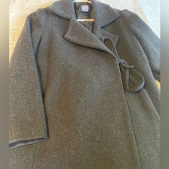 GAP Maternity wool coat - Picture 2 of 8
